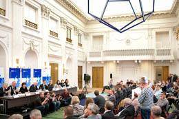 photo of a public meeting with the Electoral Council held on 4 June 2009